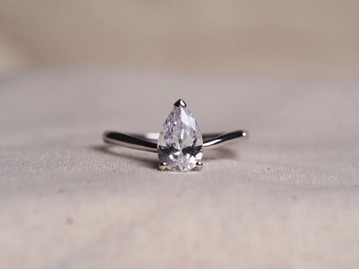 Pear Cut Diamonds: Elegant Tears of Joy