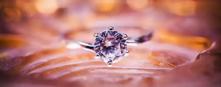 What Are Round Cut Diamonds? Things You Need to Know