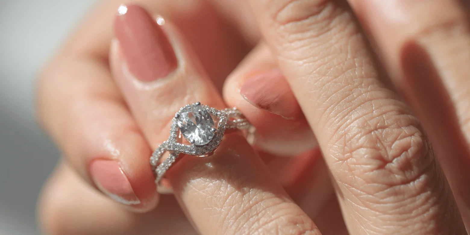 Do’s and Don’ts of Diamond Ring Shopping: A Complete Buyer’s Guide