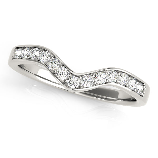 Leaf Wedding Curved Band in Platinum