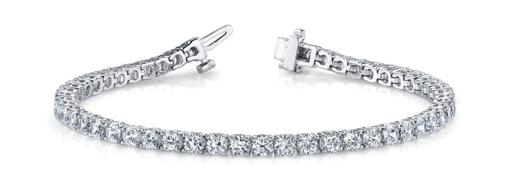 Pia In Line Prong Set Bracelet