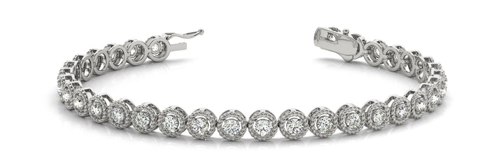 Betty In Line Prong Set Bracelet in Platinum