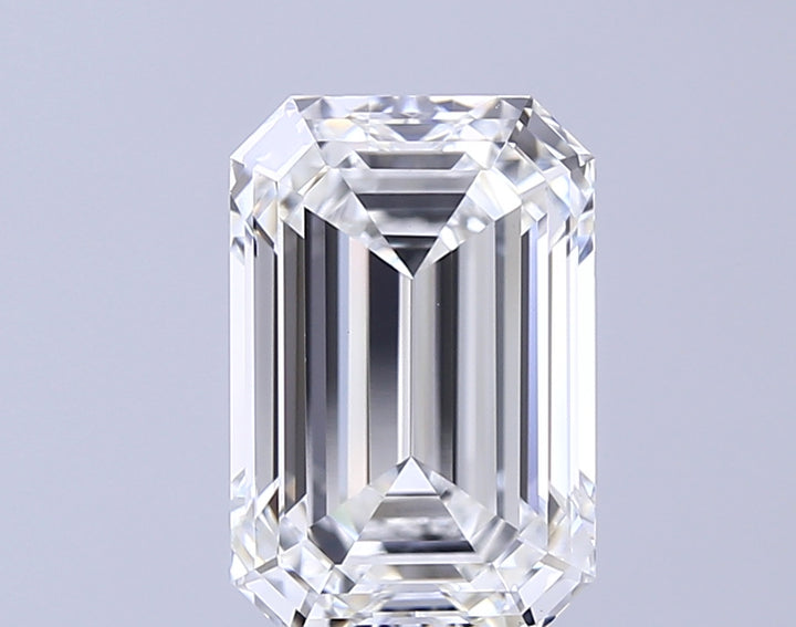 4.1 ct F Color VVS2 Clarity Emerald Shape Lab Grown Diamond