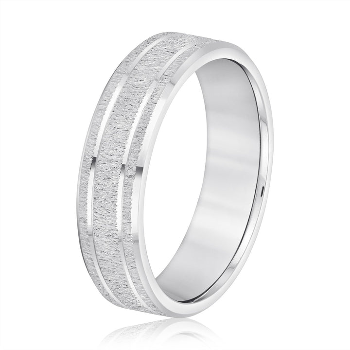 Carson 6mm Mens Band in Platinum