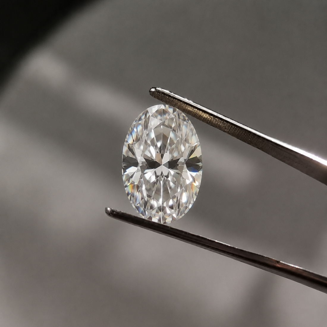 3.5CT Oval Cut Moissanite Diamond D-F | VVS | NA Certified
