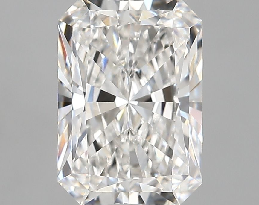 2.69CT Radiant Cut Lab Grown Diamond F | VVS1 | IGI Certified