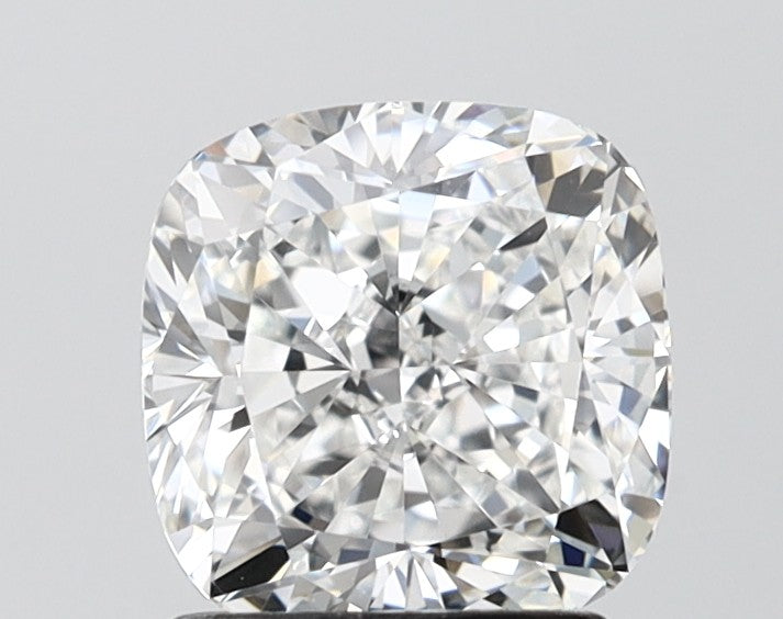 2CT Cushion Cut Lab Grown Diamond E | VVS1 | IGI Certified
