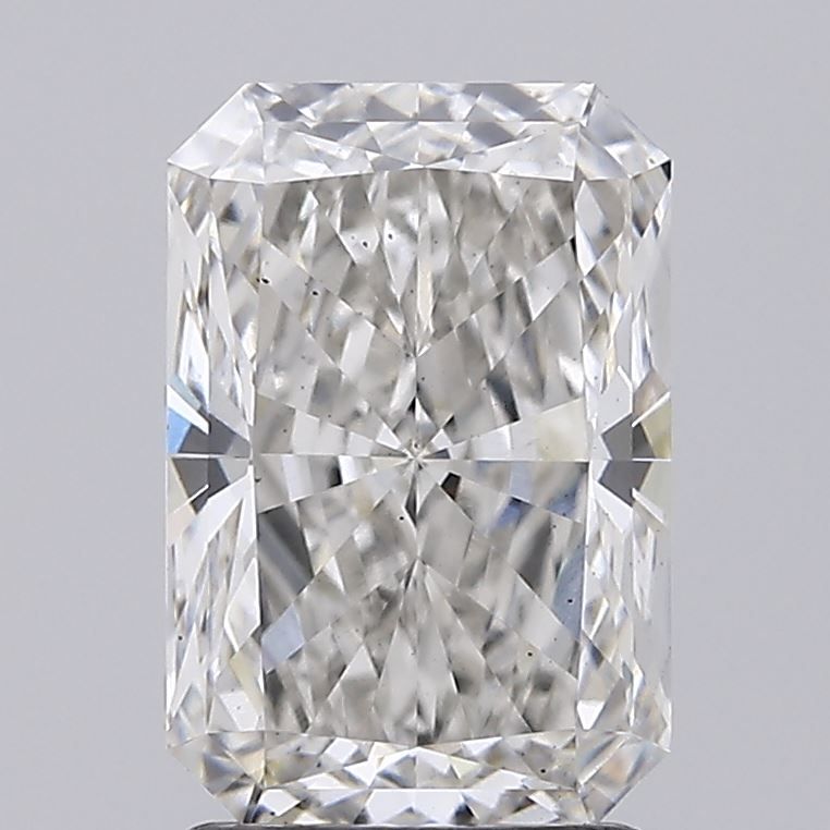 2.03CT Radiant Cut Lab Grown Diamond G | VS2 | IGI Certified