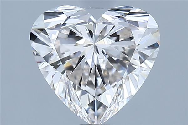 1.55CT Heart Cut Lab Grown Diamond H | VVS2 | IGI Certified