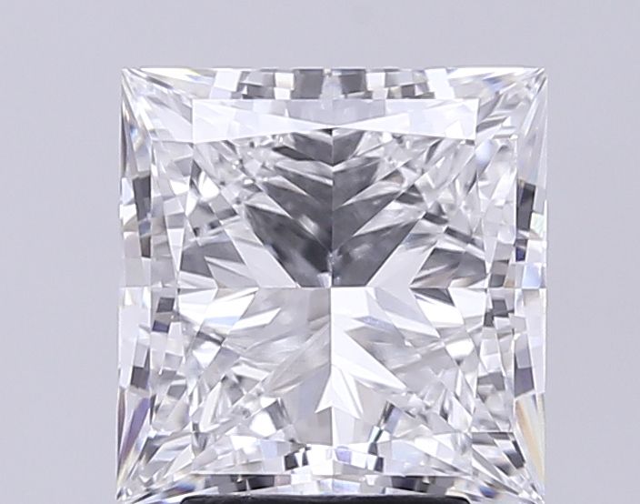 4.03CT Princess Cut Lab Grown Diamond E | VVS2 | IGI Certified