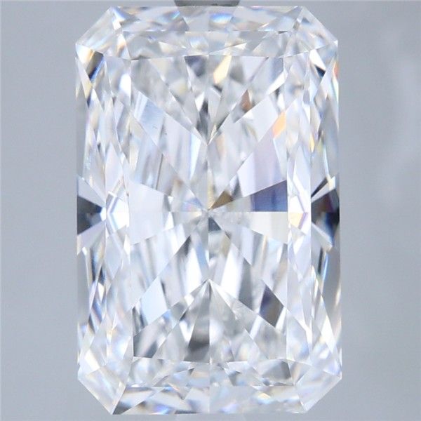 4.52CT Radiant Cut Lab Grown Diamond E | VS1 | GIA Certified