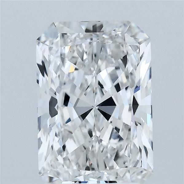 2CT Radiant Cut Lab Grown Diamond E | VS1 | IGI Certified
